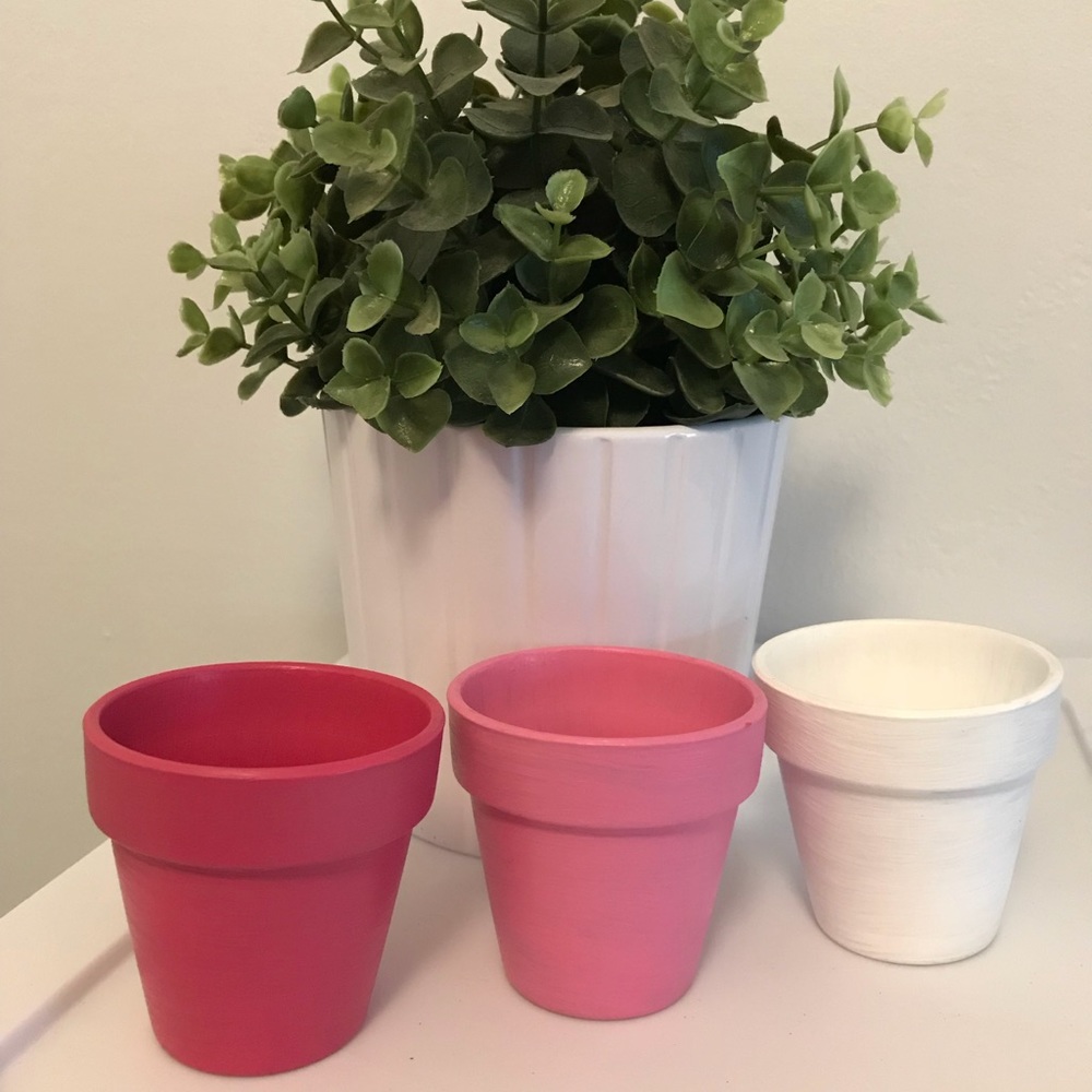 3 little pots